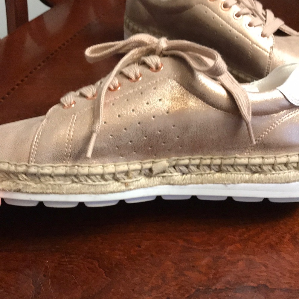 ALDO ROSE GOLD shoes - Picture 8 of 8